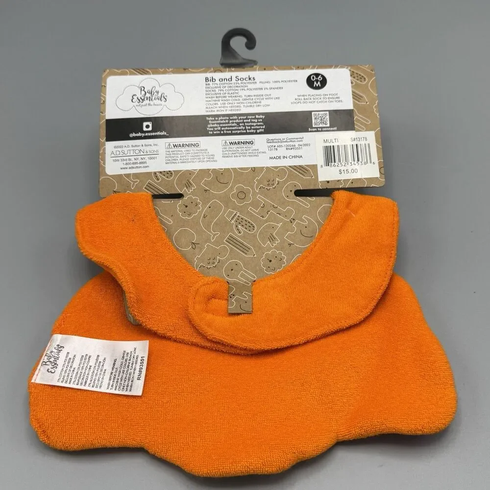 Baby Essentials Bib and Socks Turkey Thanksgiving Infant Baby Shower 0-6 Mon